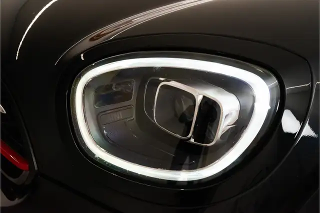 MINI Countryman view 12