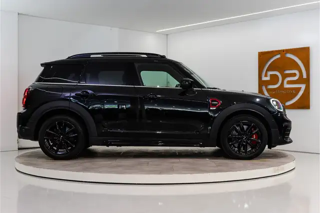 MINI Countryman view 6