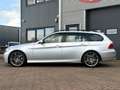 BMW 335 3-serie Touring 335i High Executive / NL-auto / OH Grijs - thumbnail 4