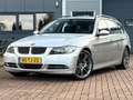 BMW 335 3-serie Touring 335i High Executive / NL-auto / OH Grijs - thumbnail 23