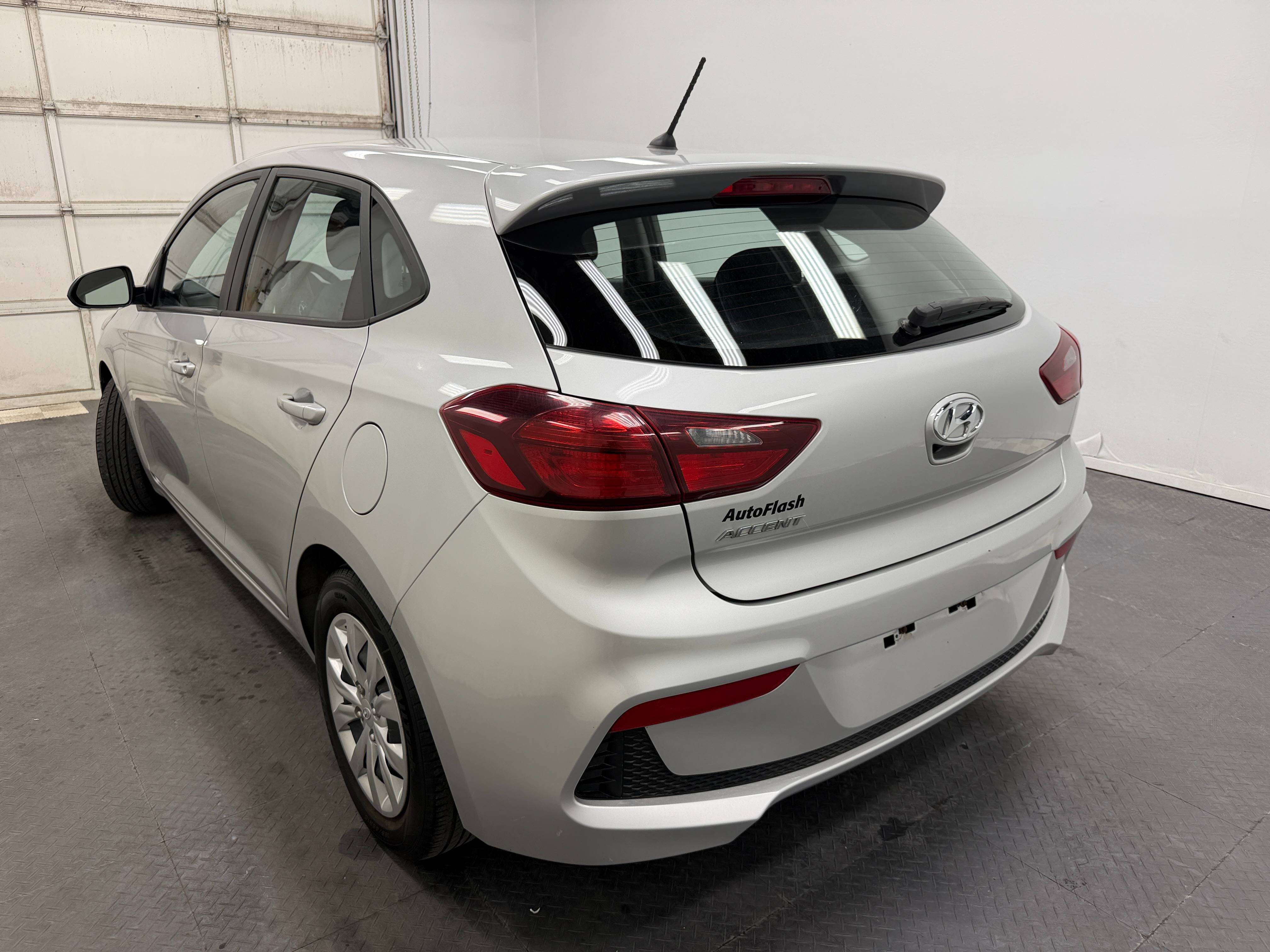 2020 Hyundai ACCENT ESSENTIAL, COMFORT PACKAGE, BLUETOOTH, CAMERA — снимка 1