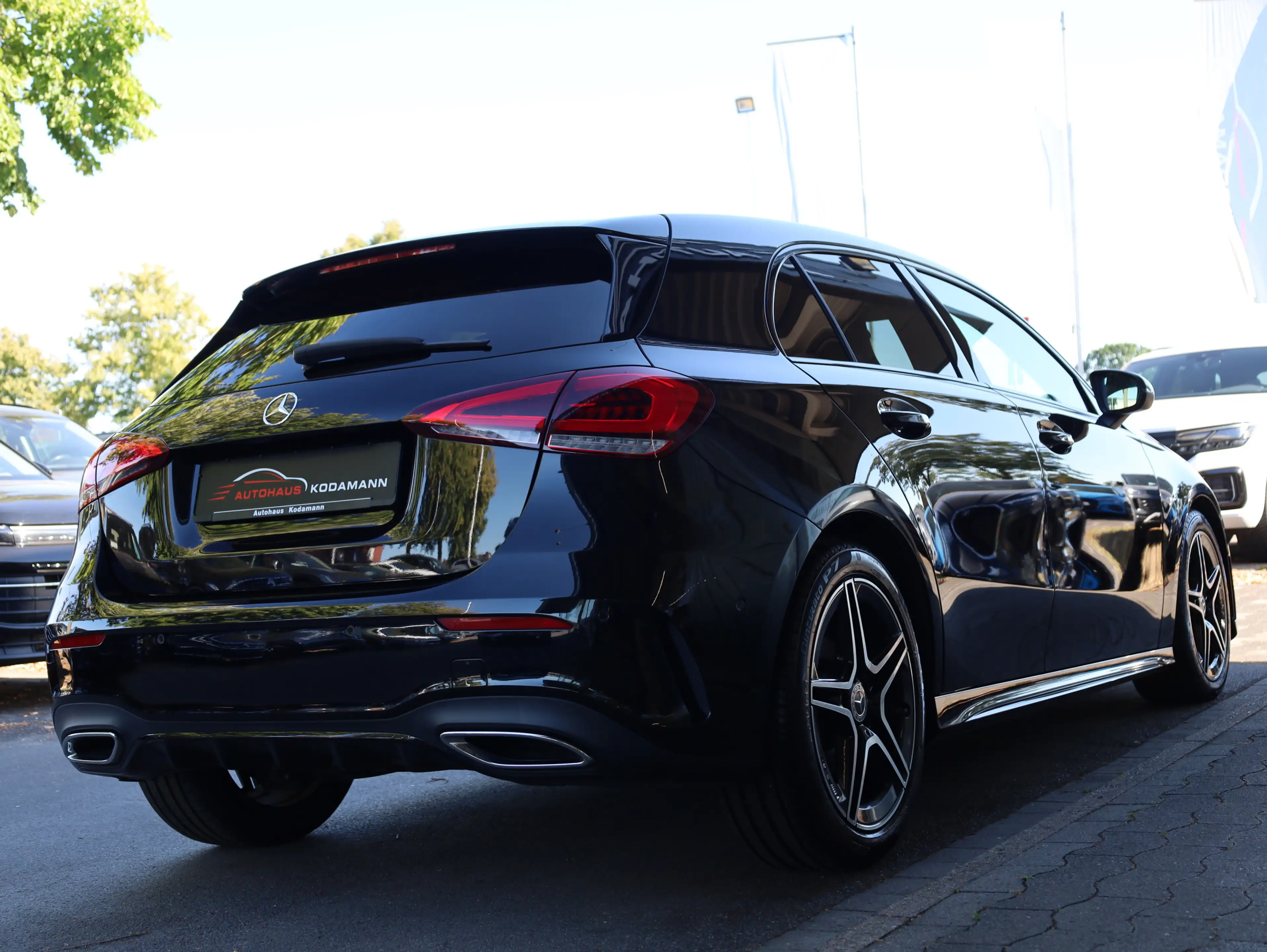 Mercedes-Benz A 200 A 200d AMG Line*Kamera*Ambiente*NightPaket — photo 11