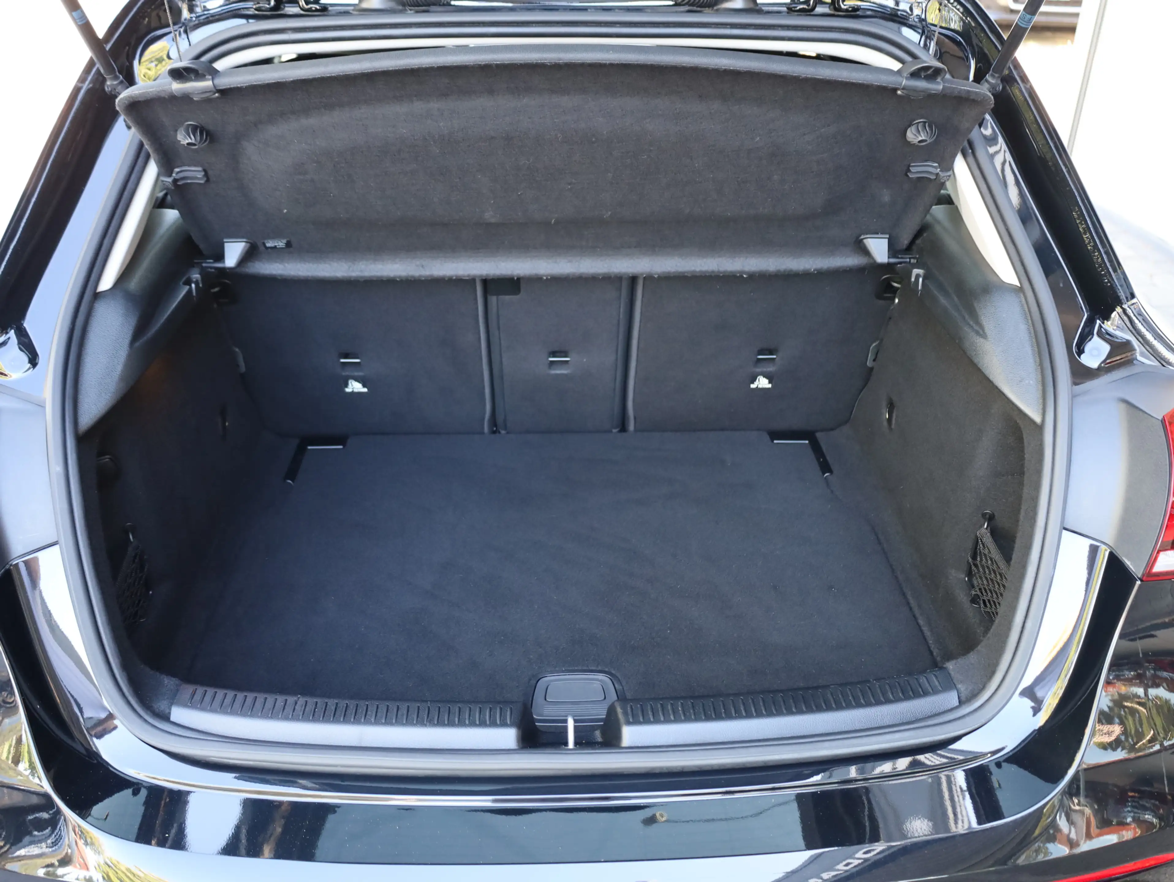 Mercedes-Benz A 200 A 200d AMG Line*Kamera*Ambiente*NightPaket — photo 12