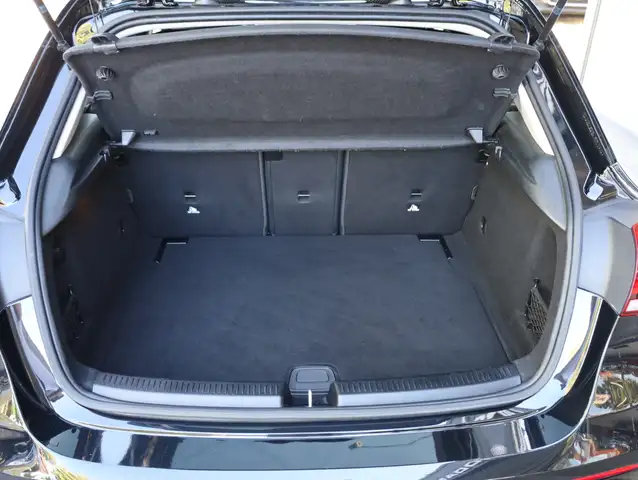 Mercedes-Benz A-Class view 12