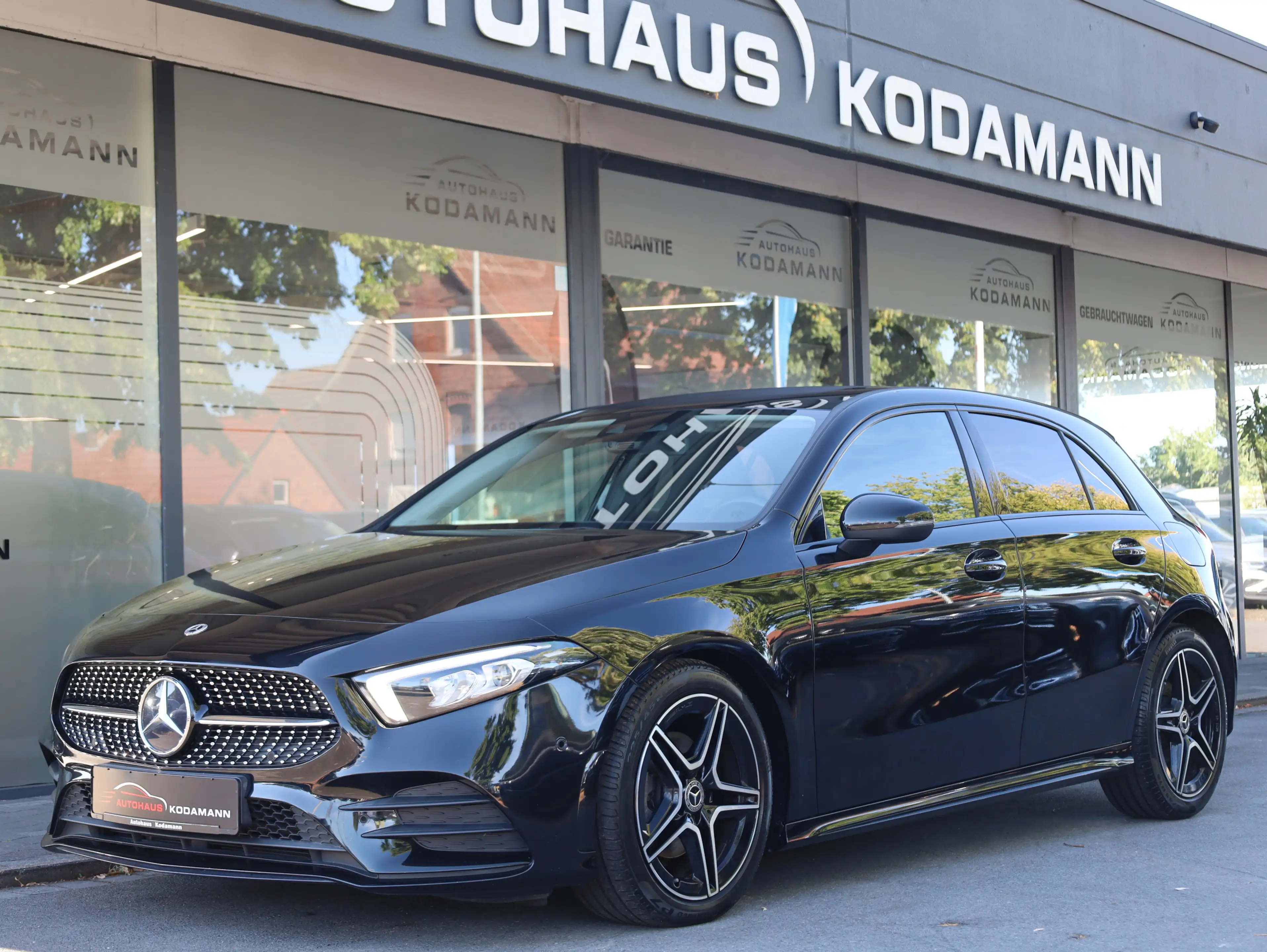 Mercedes-Benz A 200 A 200d AMG Line*Kamera*Ambiente*NightPaket — photo 6