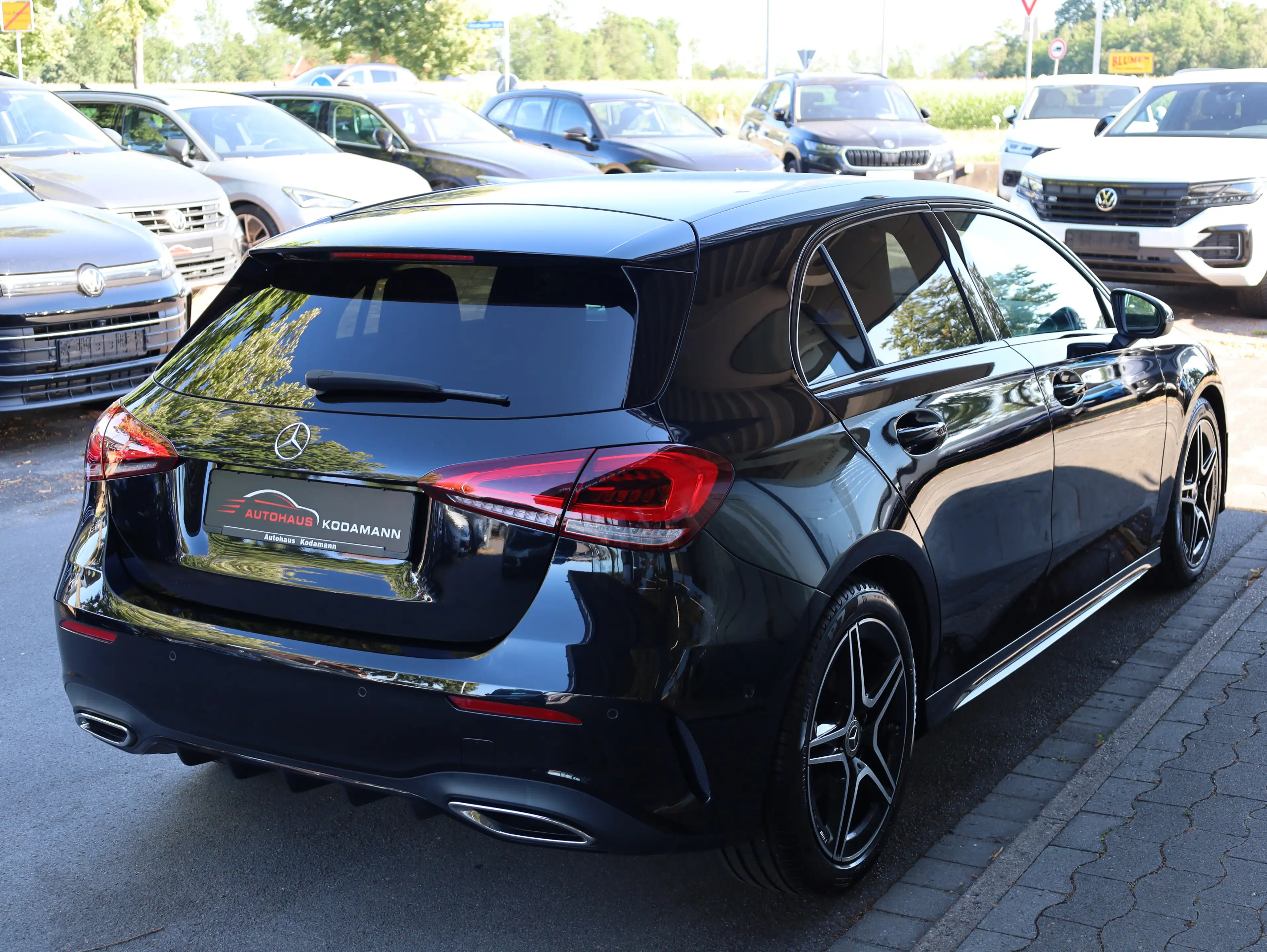Mercedes-Benz A 200 A 200d AMG Line*Kamera*Ambiente*NightPaket — photo 10