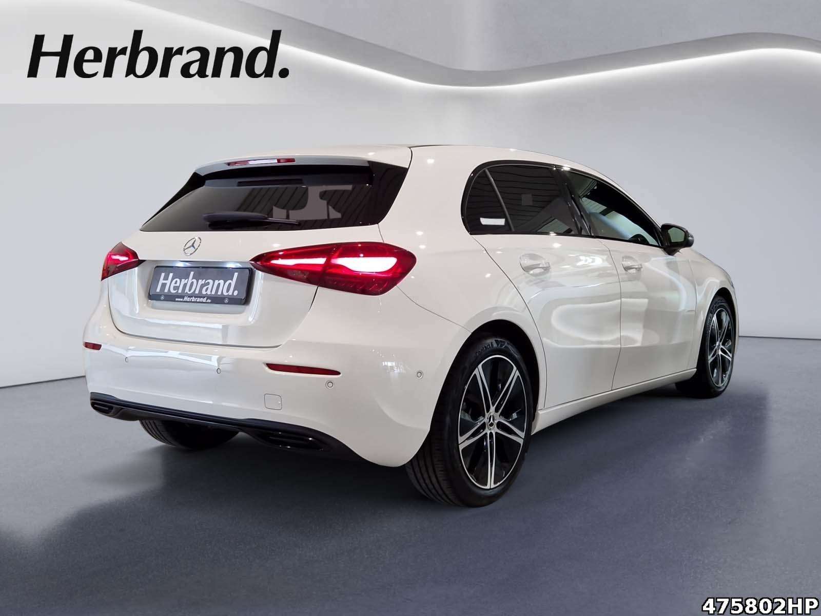 Mercedes-Benz A 220