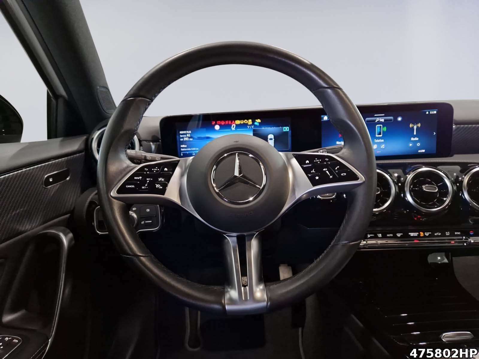 Mercedes-Benz A 220