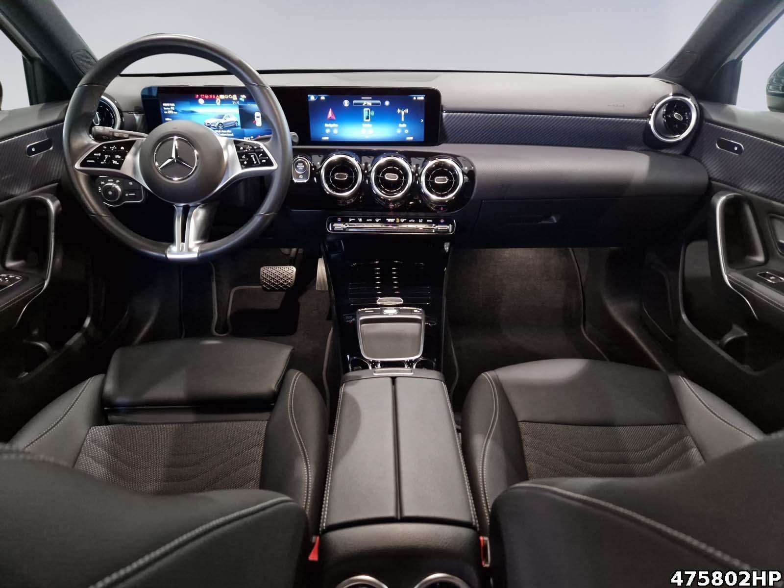 Mercedes-Benz A 220