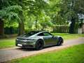 Porsche 992 Carrera / Aventurine Green / 21" / PDK / Sunroof Vert - thumbnail 2