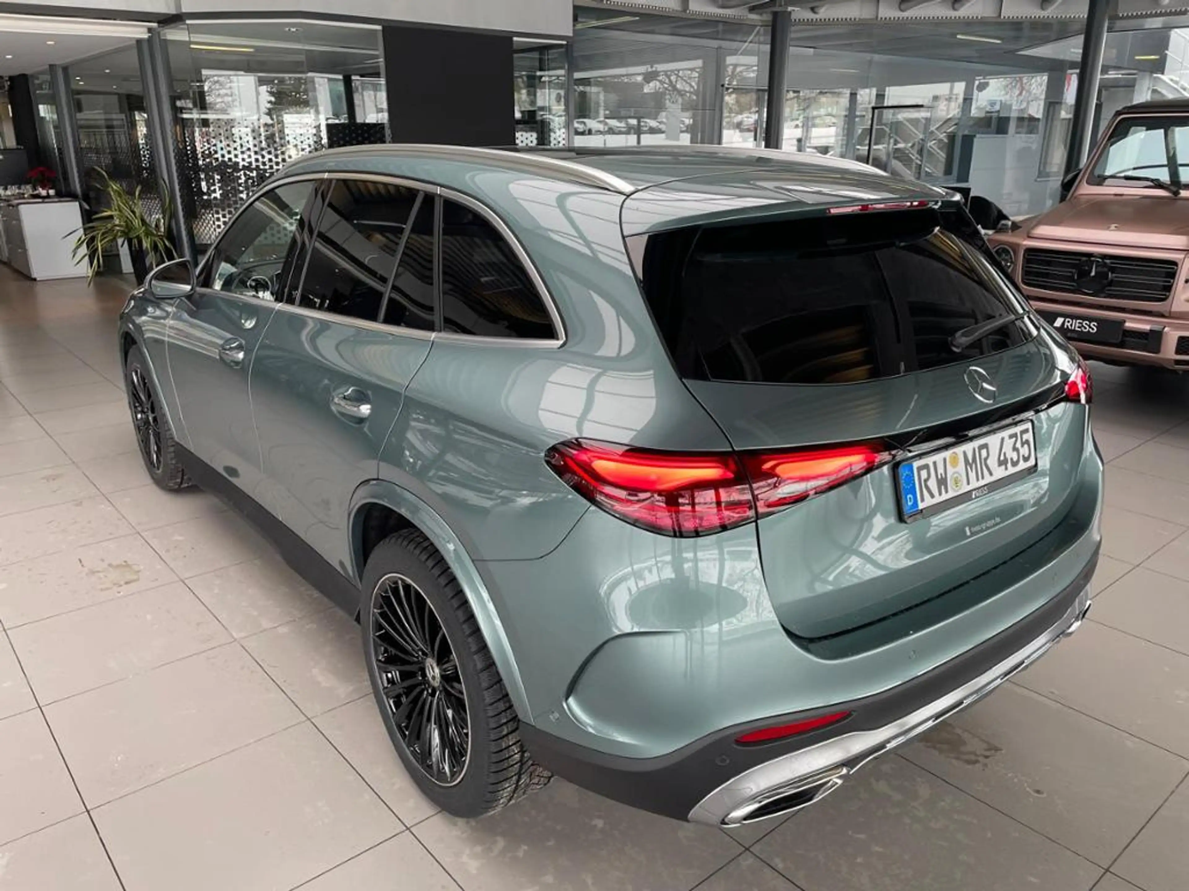 Mercedes-Benz GLC 450 d 4M AMG+PANO+20"+DIGITAL-LIGHT+360°+AUG — photo 5