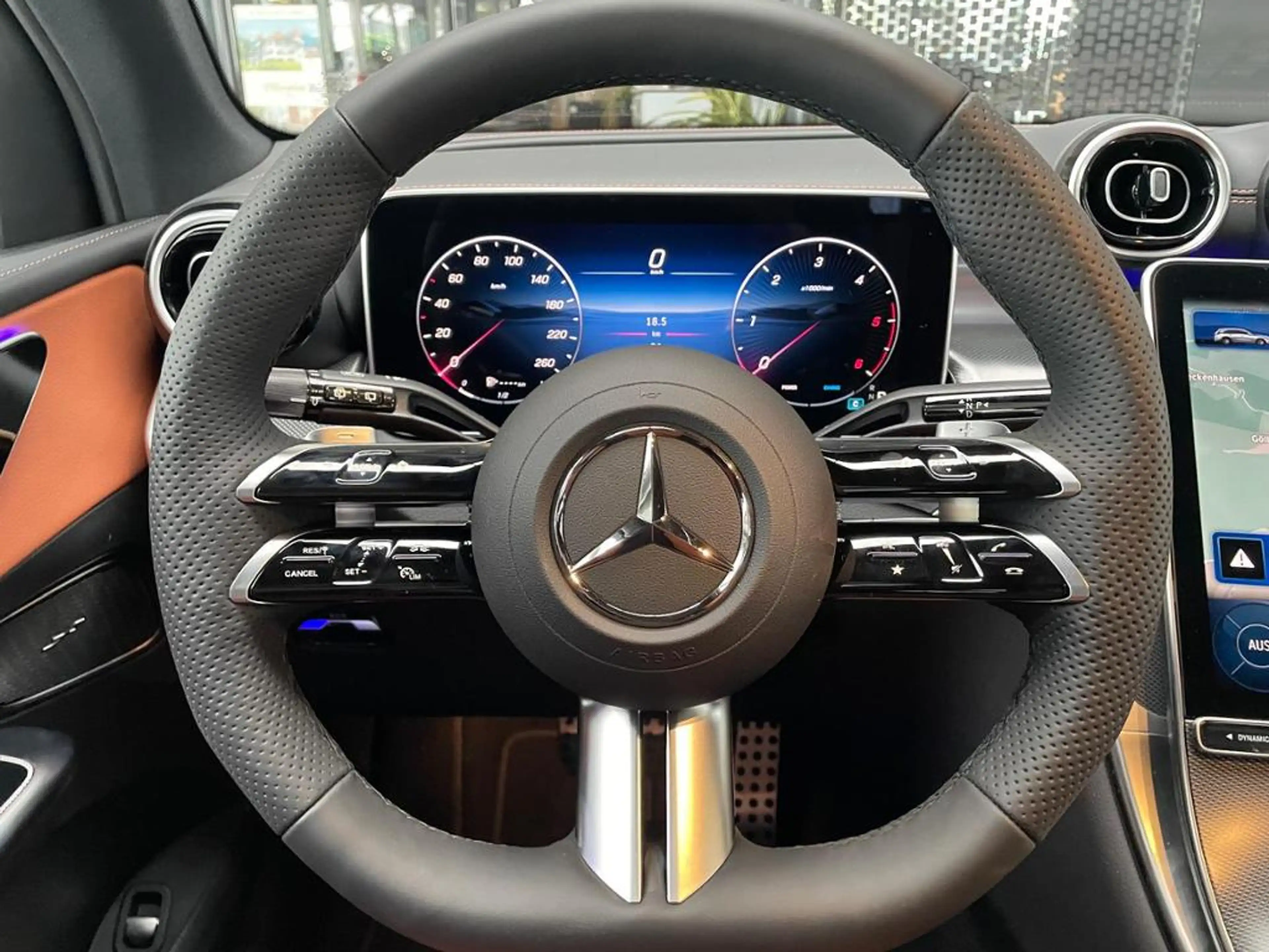 Mercedes-Benz GLC 450 d 4M AMG+PANO+20"+DIGITAL-LIGHT+360°+AUG — photo 13