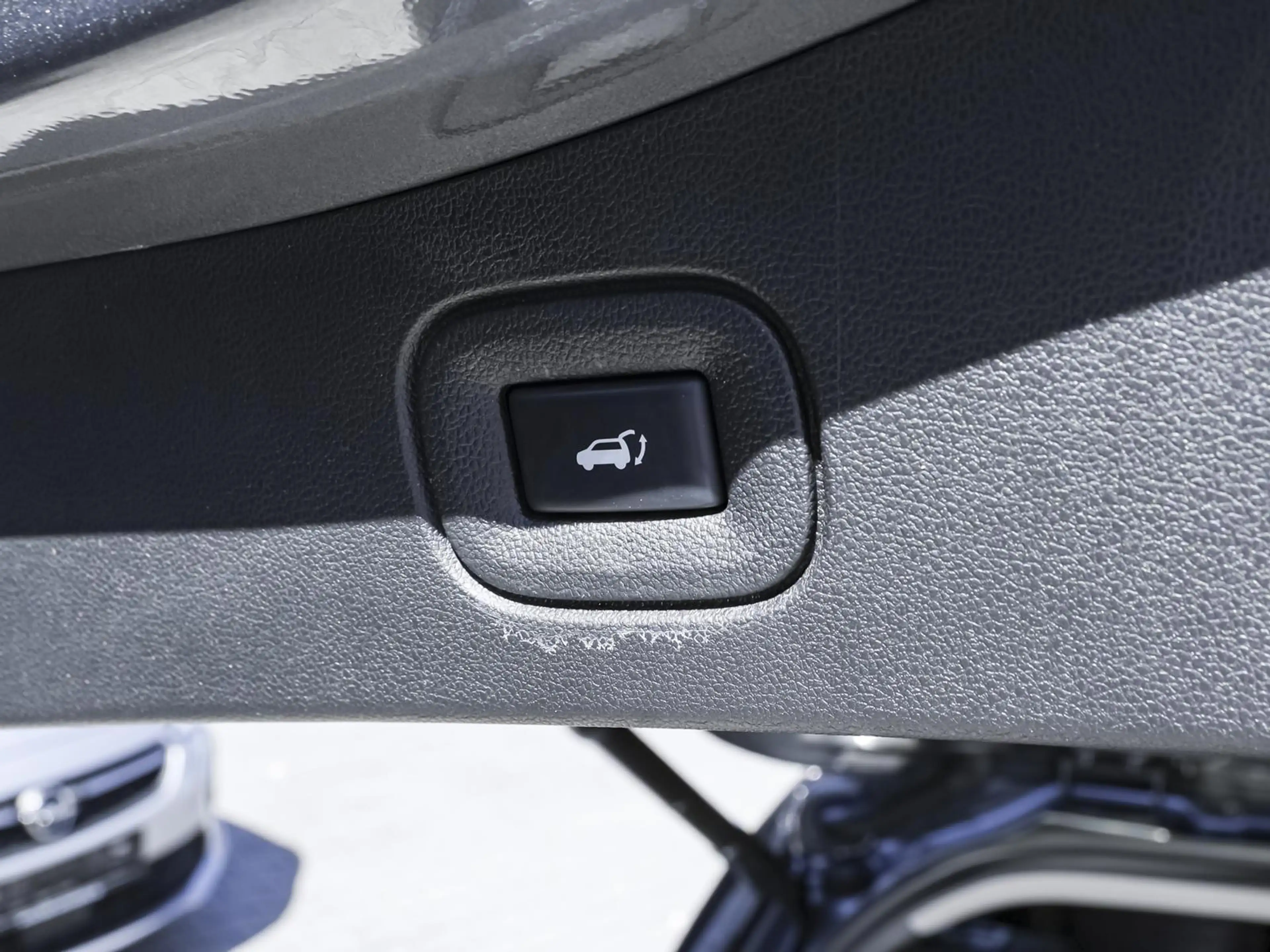 Renault Koleos INITIALE PARIS BLUE dCi 185 4WD Automatik — photo 8