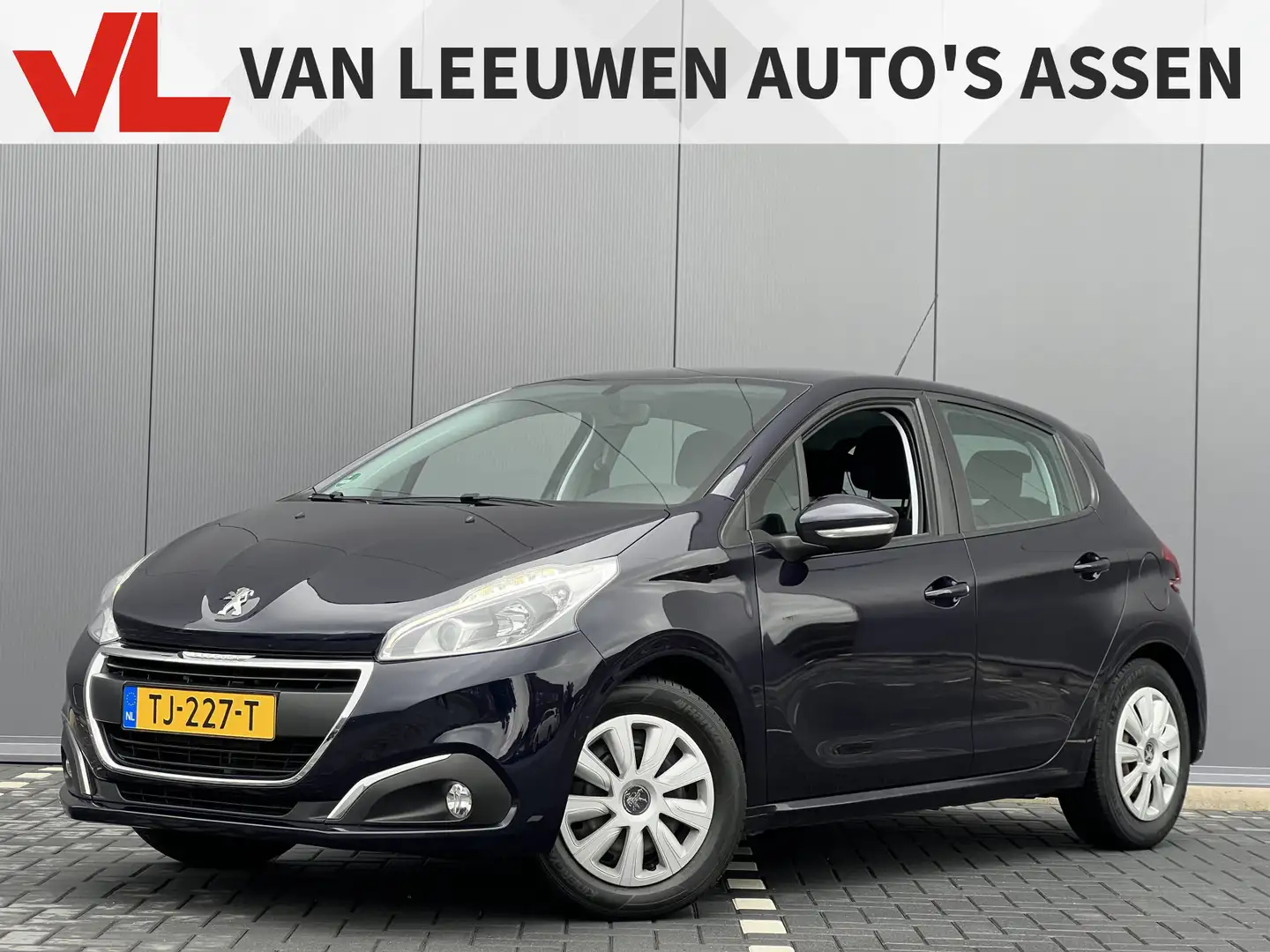 Peugeot 208 1.2 PureTech Blue Lion | Navigatie | Cruise contro Blauw - 1