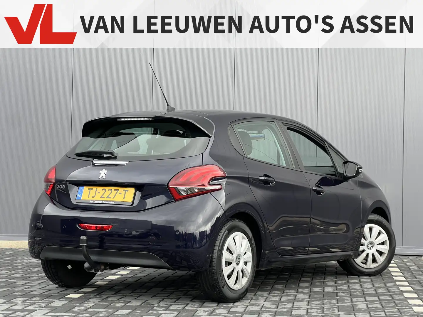 Peugeot 208 1.2 PureTech Blue Lion | Navigatie | Cruise contro Blauw - 2