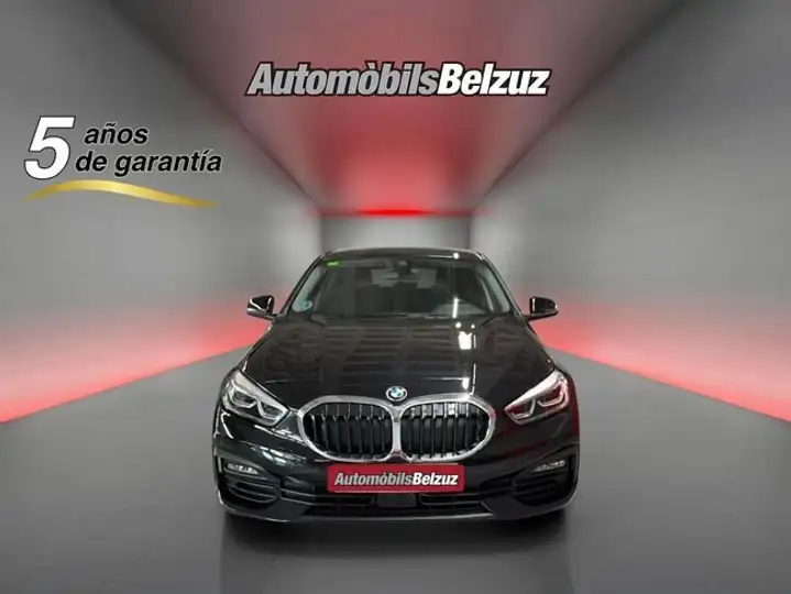 BMW Serie 1 2022, foto 2