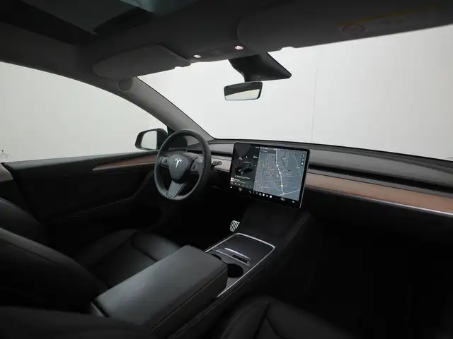 Tesla Model Y view 2