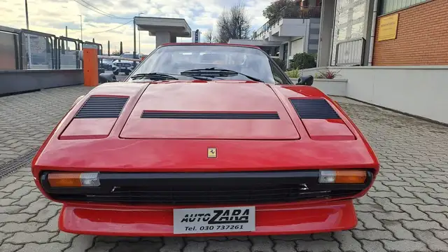 Ferrari 208 GTS TURBO