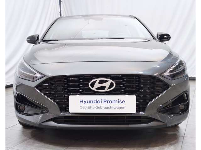 Hyundai i30 Advantage Navi Allwetterreifen PDC 1.Hand