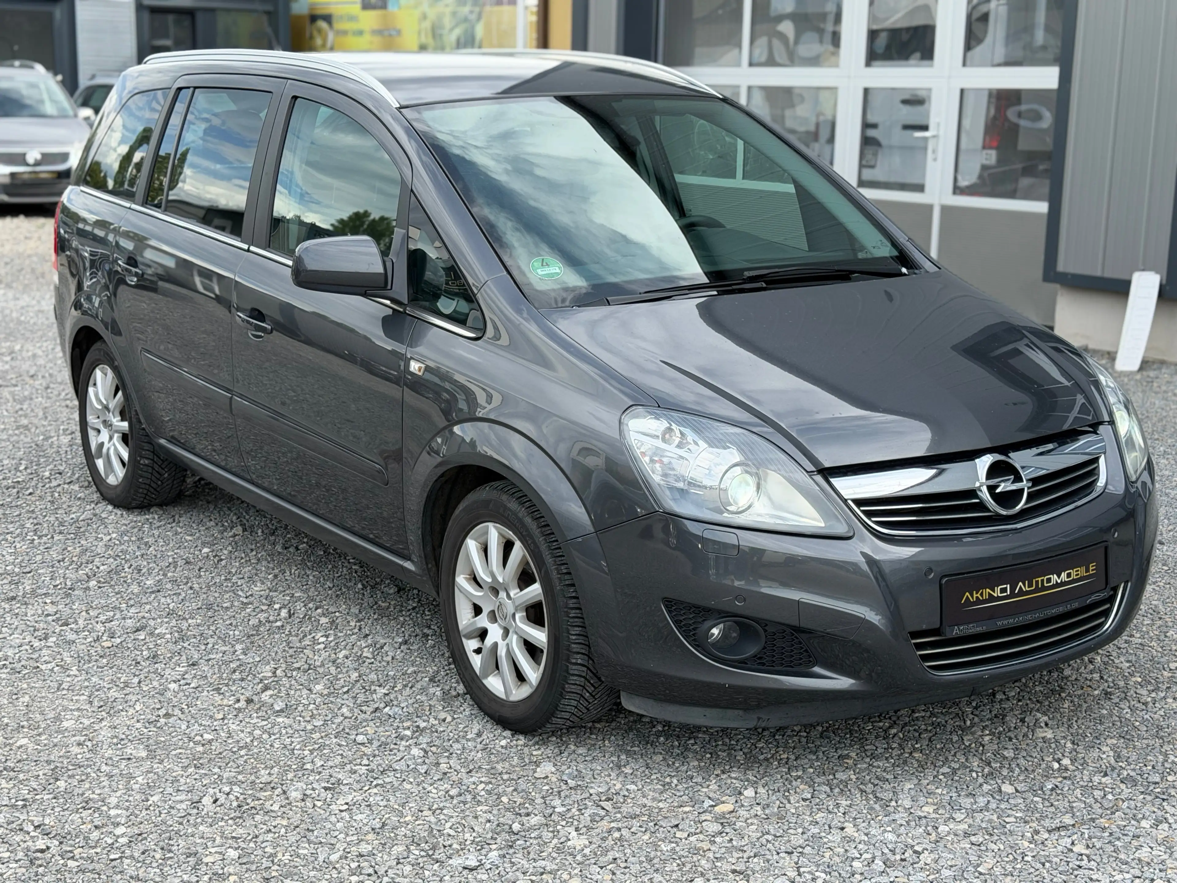 Opel Zafira 1.7 CDTI Family Plus | 7SITZER | TOP! | WENIGKM | BIXENON