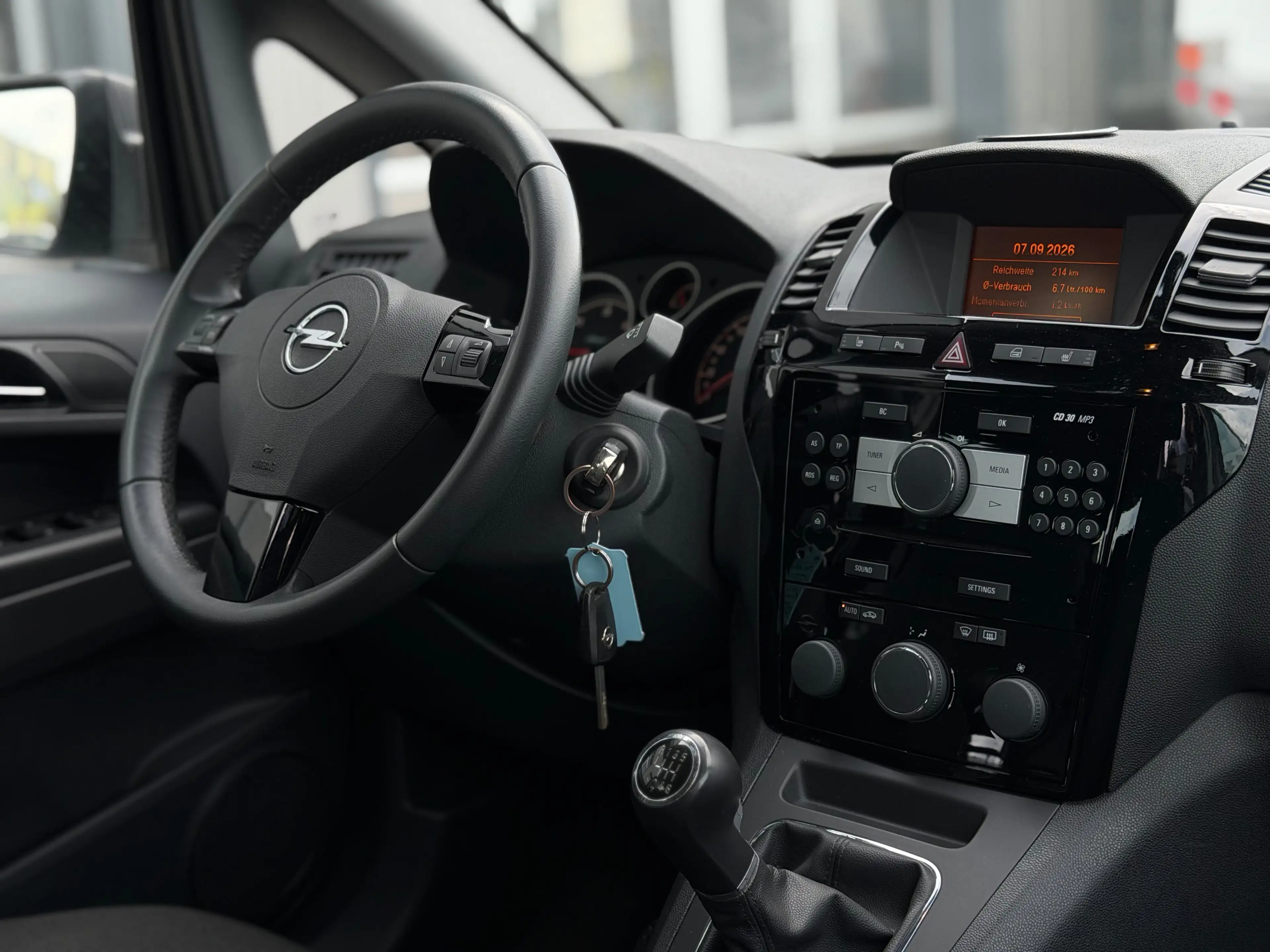Opel Zafira 1.7 CDTI Family Plus | 7SITZER | TOP! | WENIGKM | BIXENON — photo 12