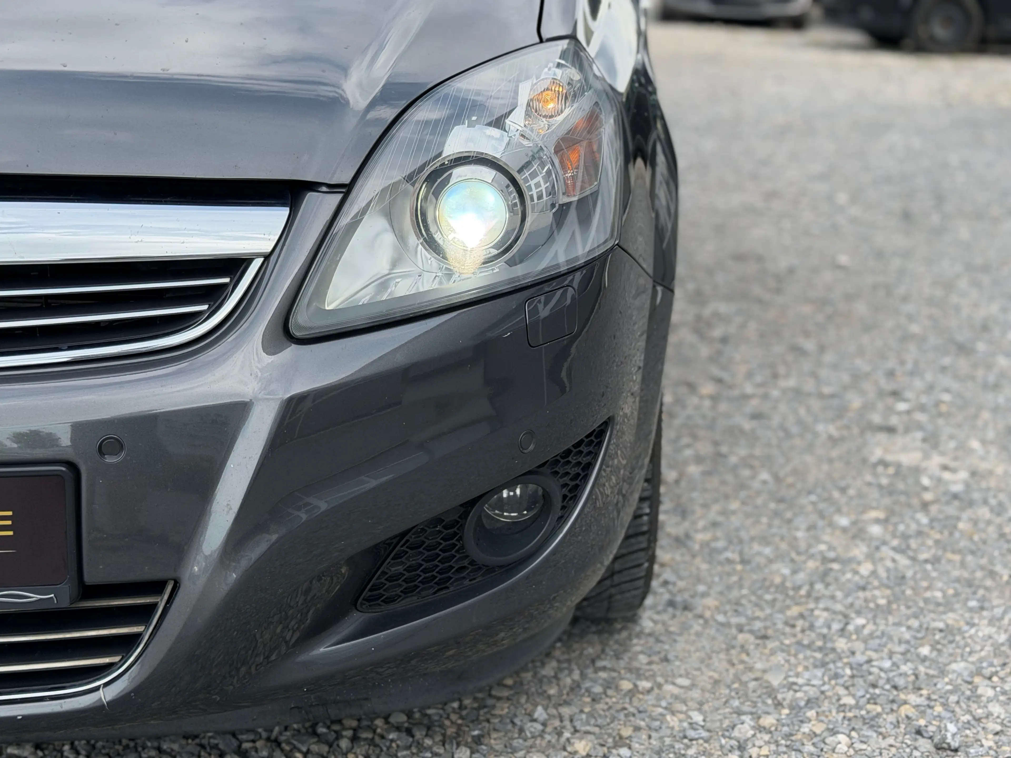 Opel Zafira 1.7 CDTI Family Plus | 7SITZER | TOP! | WENIGKM | BIXENON — photo 2