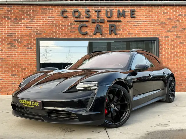 Porsche Taycan 4S - Bose - Trappes électriques - Pack Chrono