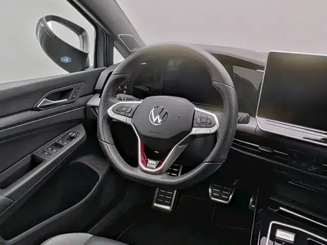 Volkswagen Golf view 11