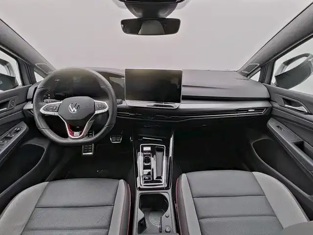 Volkswagen Golf view 6