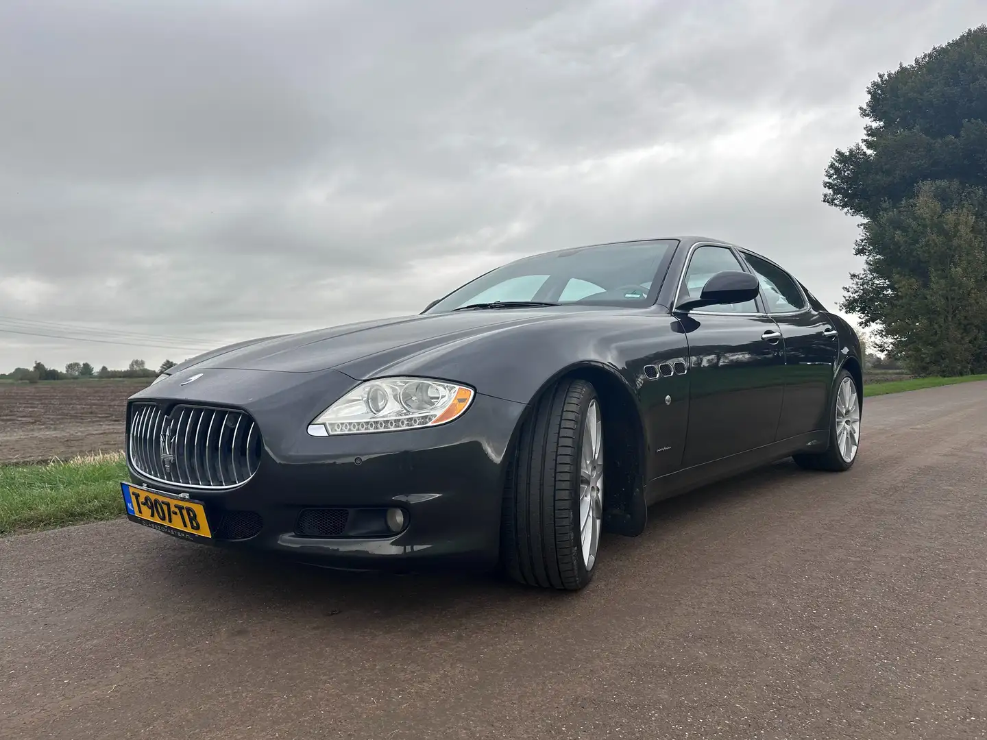 Maserati Quattroporte 4.7 S | Ferrari V8 | Youngtimer | 75K km | Topcond Grijs - 1