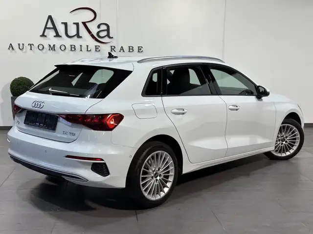 Audi A3 view 4