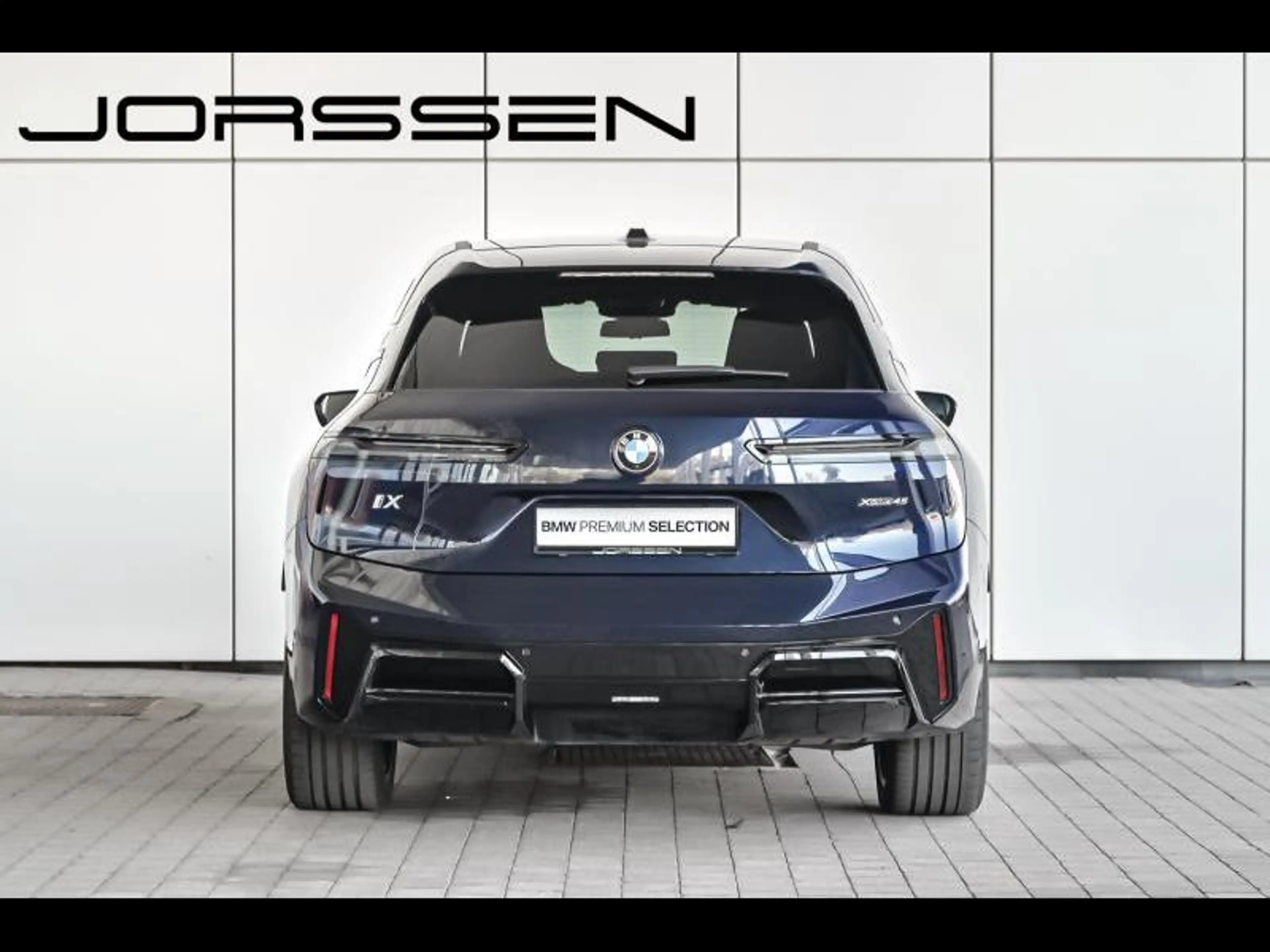 BMW iX xDrive45 - M SPORTPAKKET PRO — photo 4