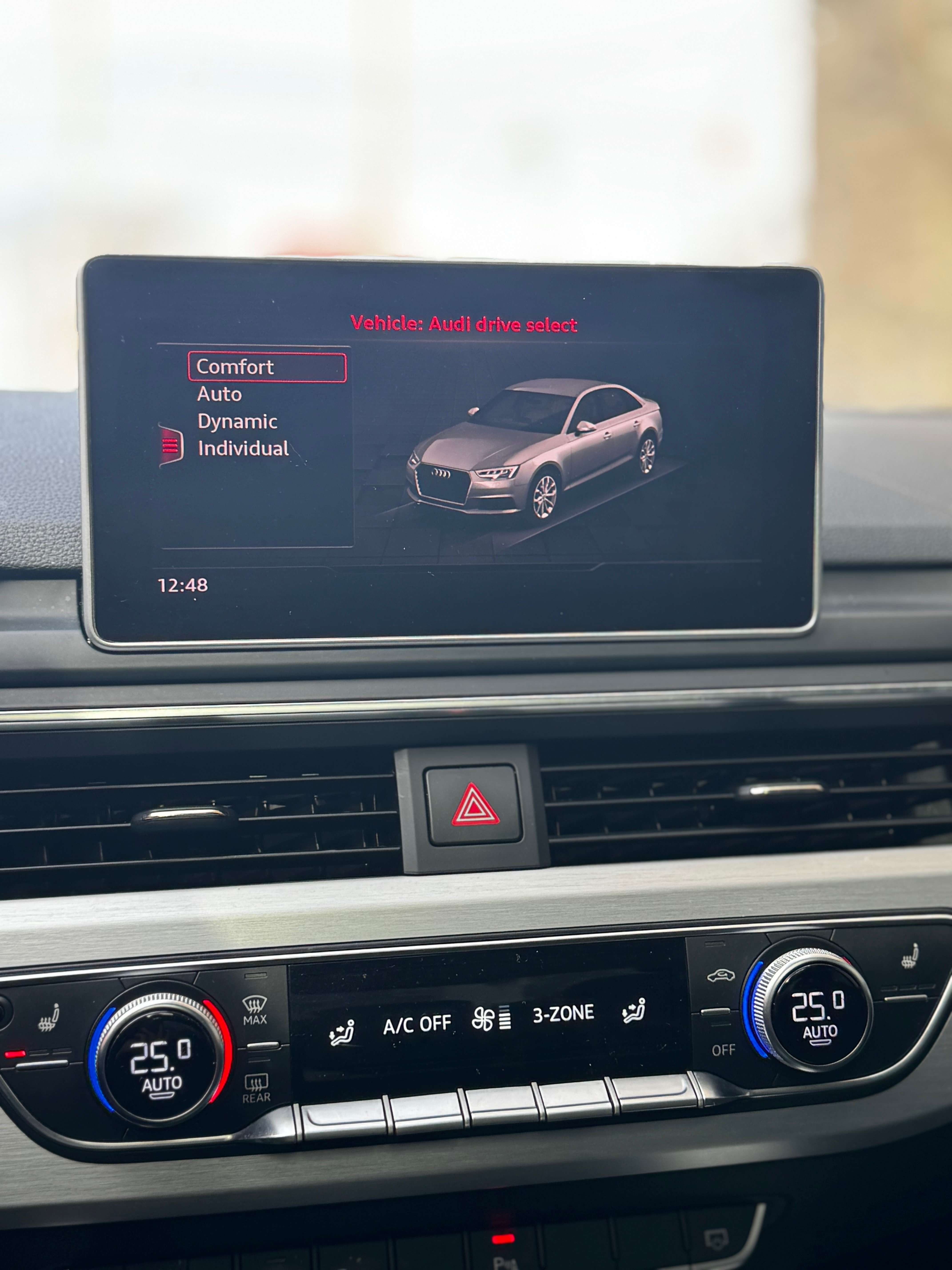2017 Audi A4 S-line thumb 7