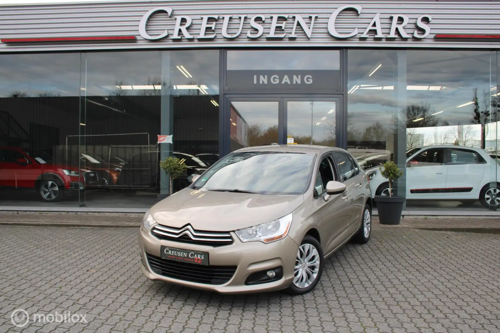 Citroen C4 1.6 VTi Tendance Beige - 1