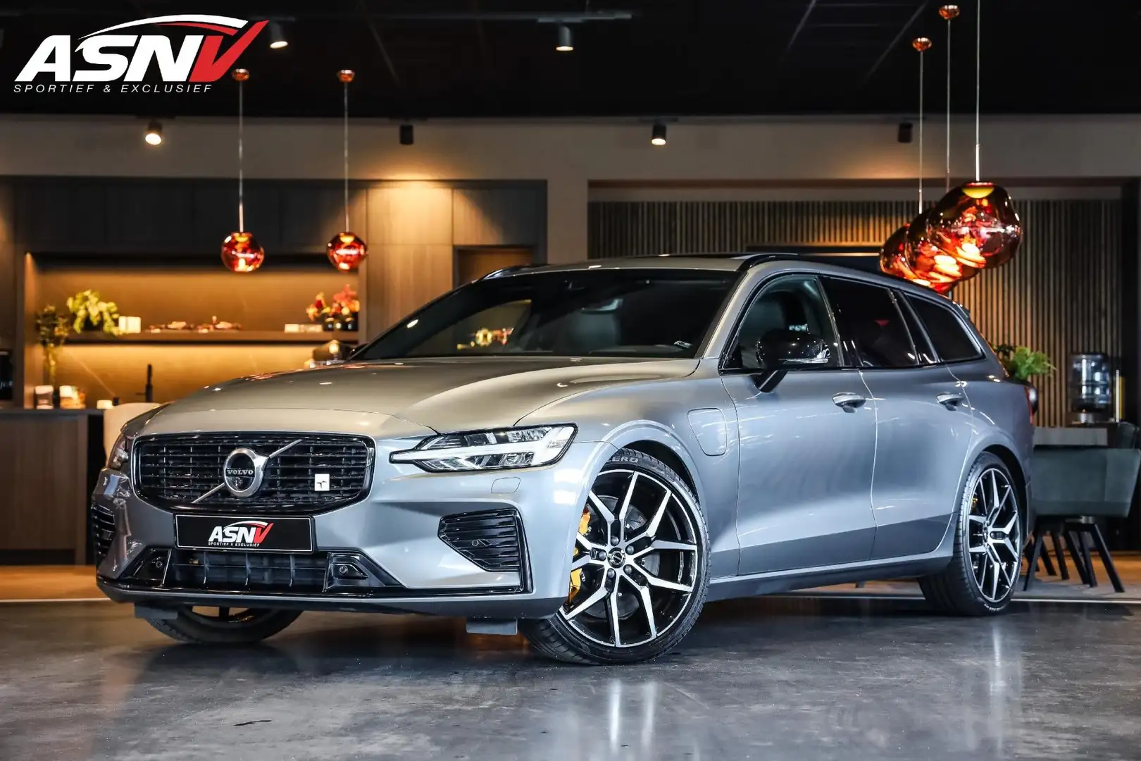 Volvo V60 2.0 T8 AWD Polestar Engineered, 405 PK, Bowers/Wil Gris - 1