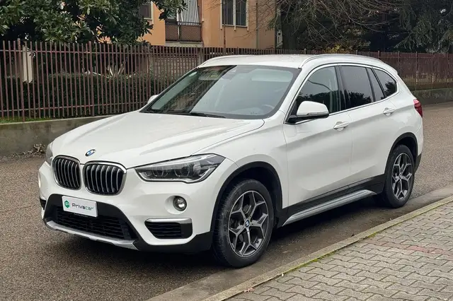 BMW X1 X1 sDrive18d xLine