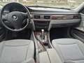 BMW 320 320i Aut. Alu PDC Klimaautomatik Silber - thumbnail 4