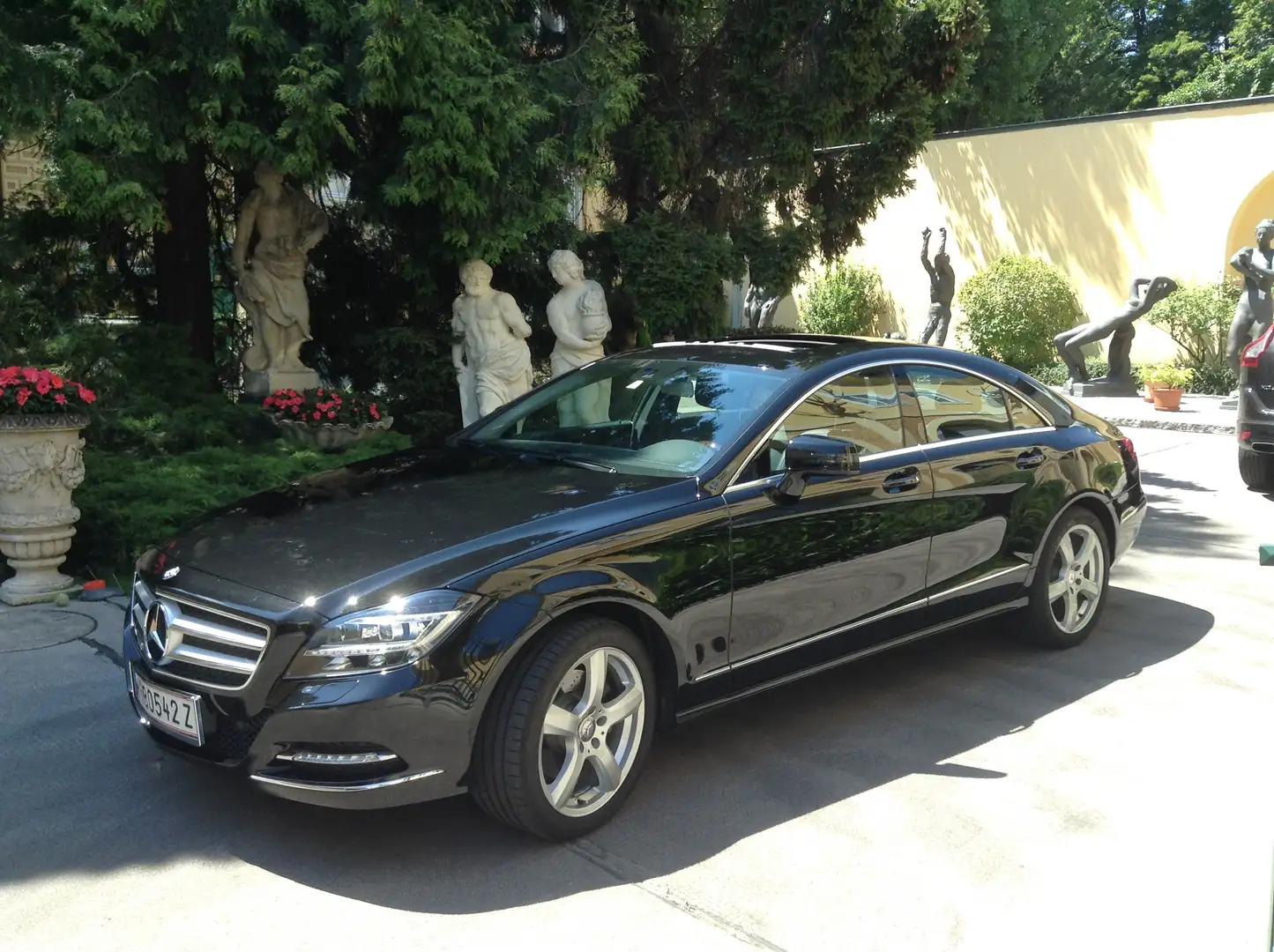 Mercedes-Benz CLS 350 CLS 350 BlueEfficiency Aut. Schwarz - 2