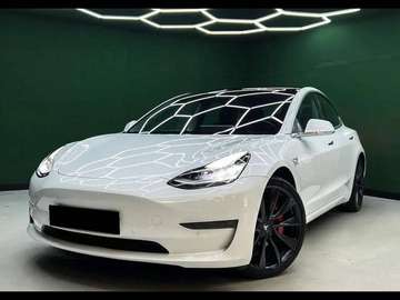 Model 3 Performance Long Range Allradantrieb Dual Motor
