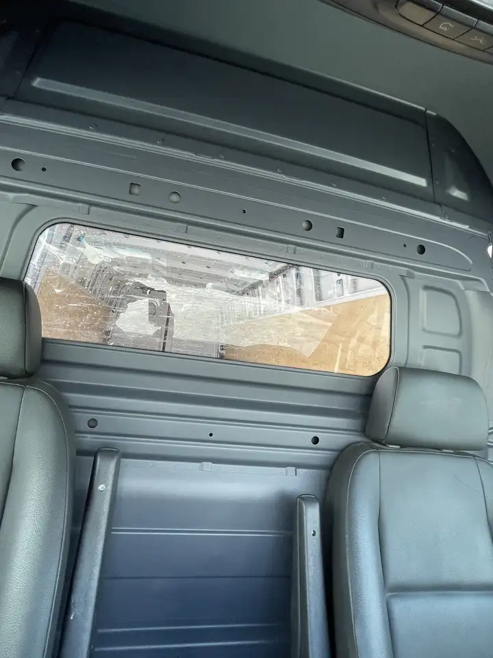 Mercedes-Benz Sprinter снимка Mercedes-Benz Sprinter