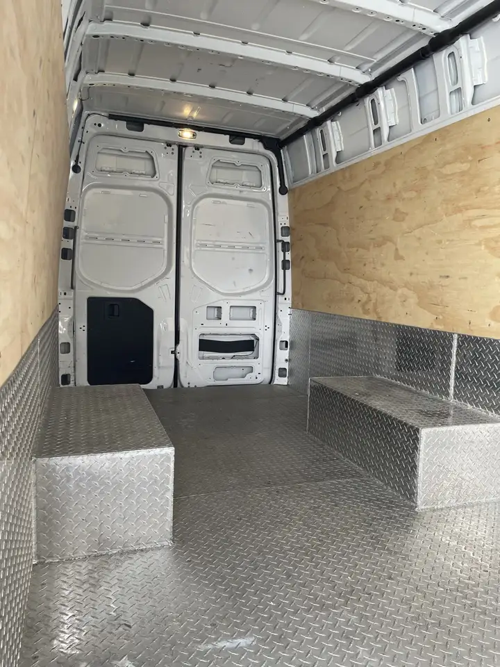 Mercedes-Benz Sprinter снимка Mercedes-Benz Sprinter