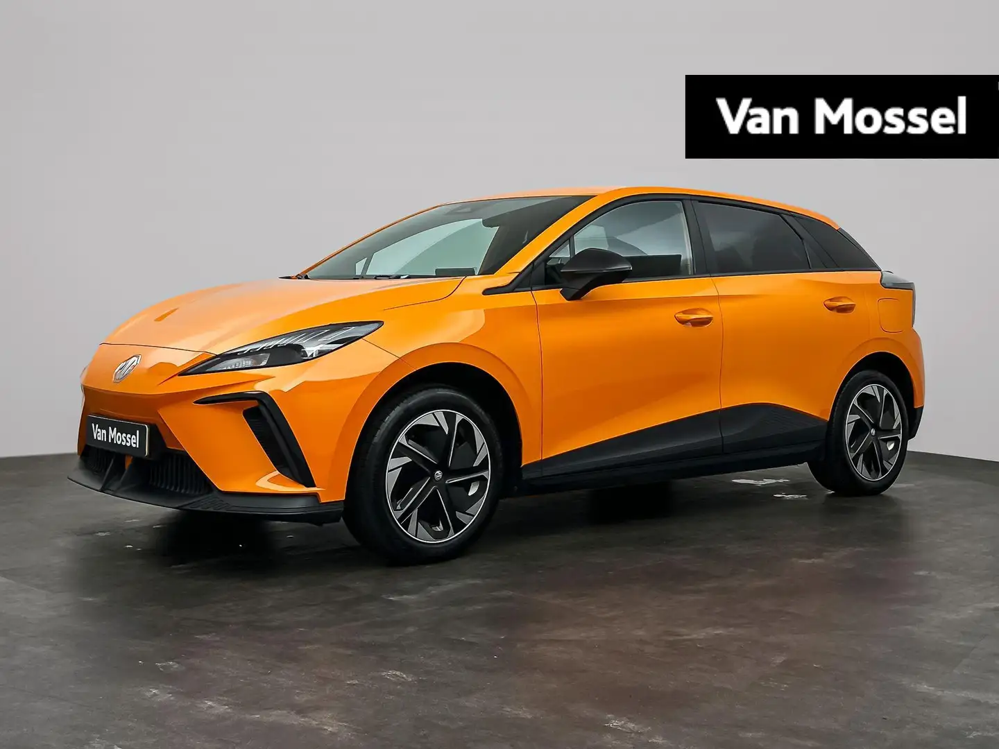 MG MG4 Electric Comfort 64 kWh | Trekhaak afneembaar | 45 Arancione - 1