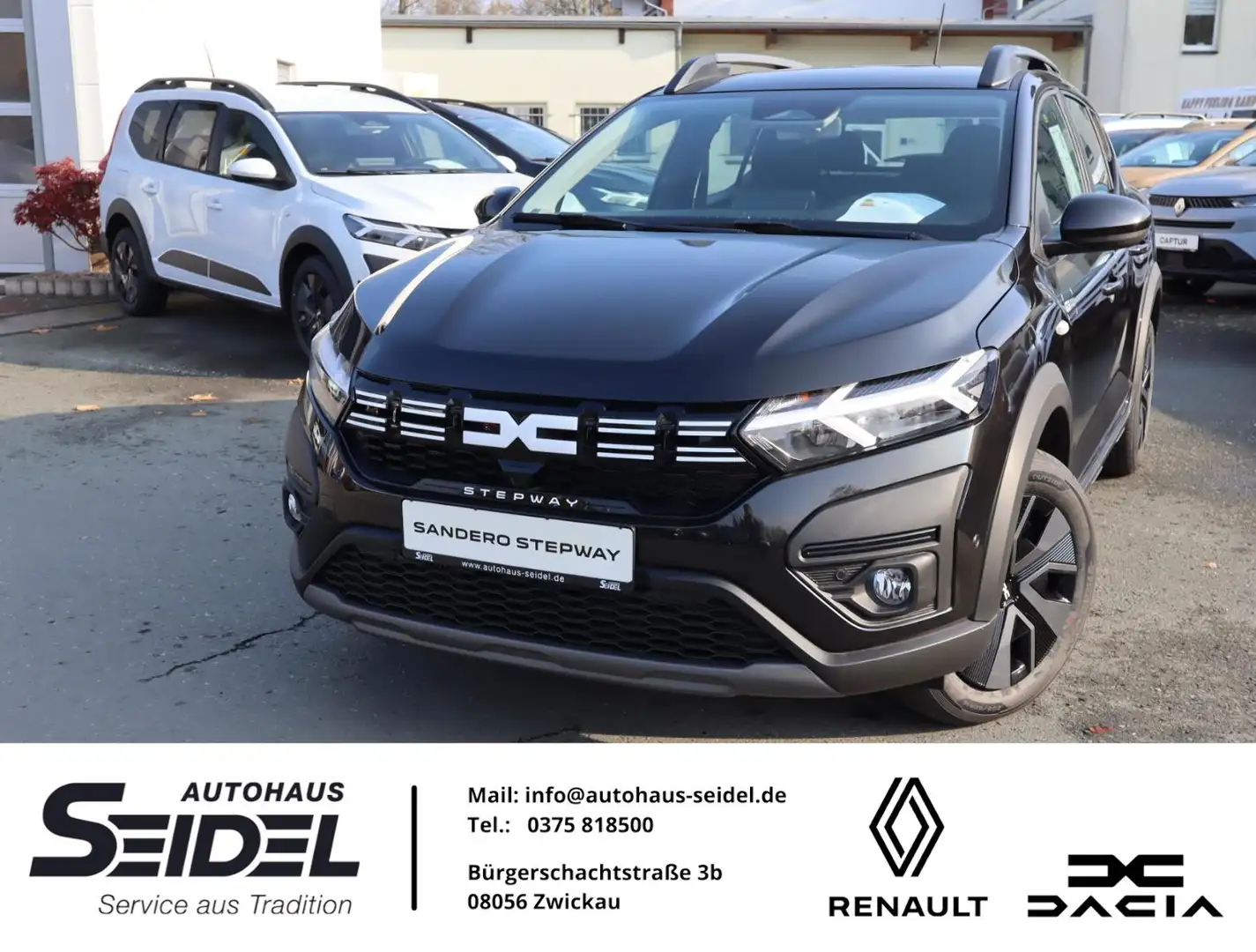 Dacia Sandero Stepway Expression TCe 90 Schwarz - 1