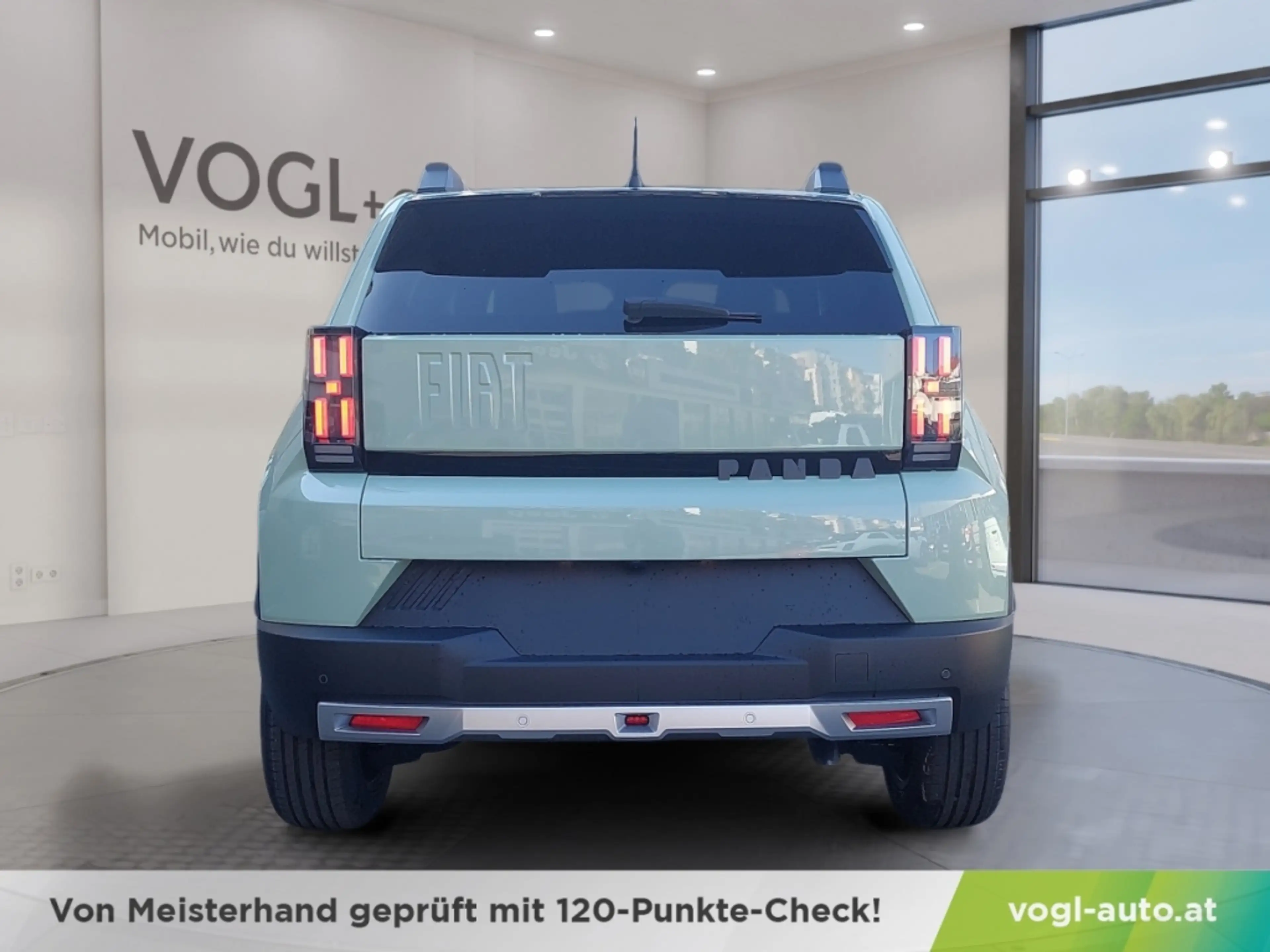 Fiat Grande Panda La Prima mHEV 110 — photo 5