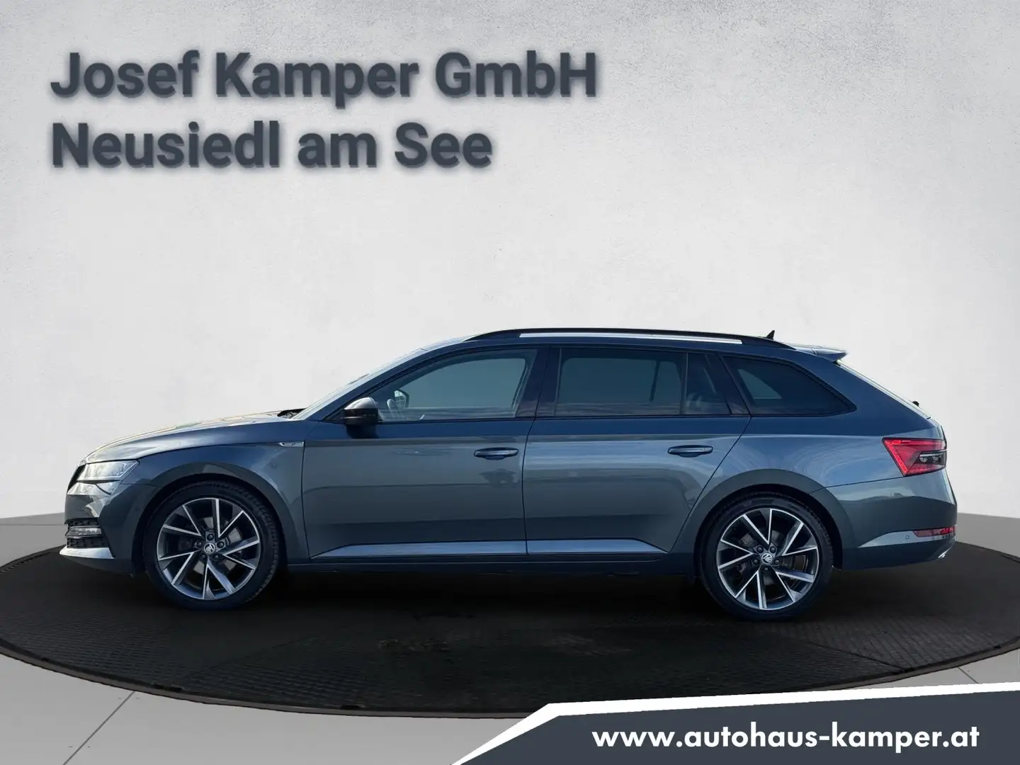 Skoda Superb iV SPORTLINE DSG Gris - 2