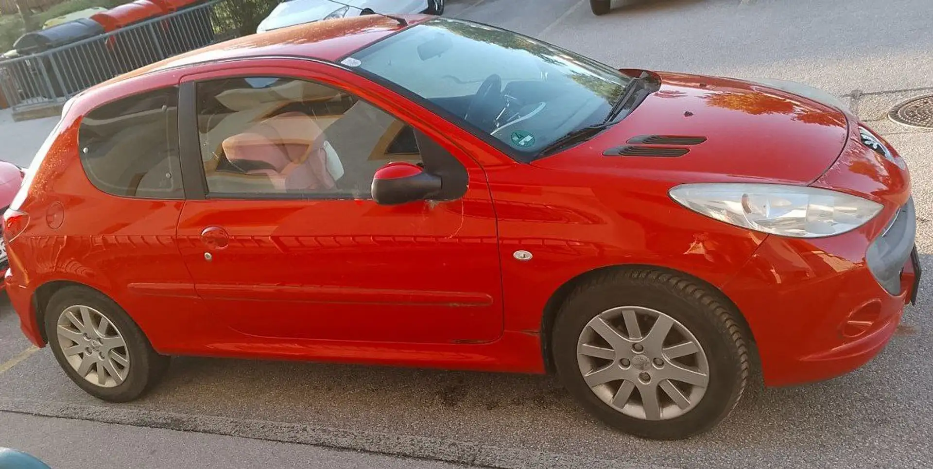 Peugeot 206 206+ Trendy 1,4 Trendy Červená - 1