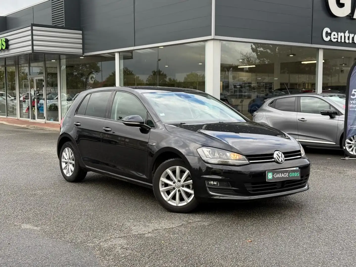 Volkswagen Golf 1.6 TDI 110 BlueMotion Technology FAP DSG7 Confortline Noir - 1