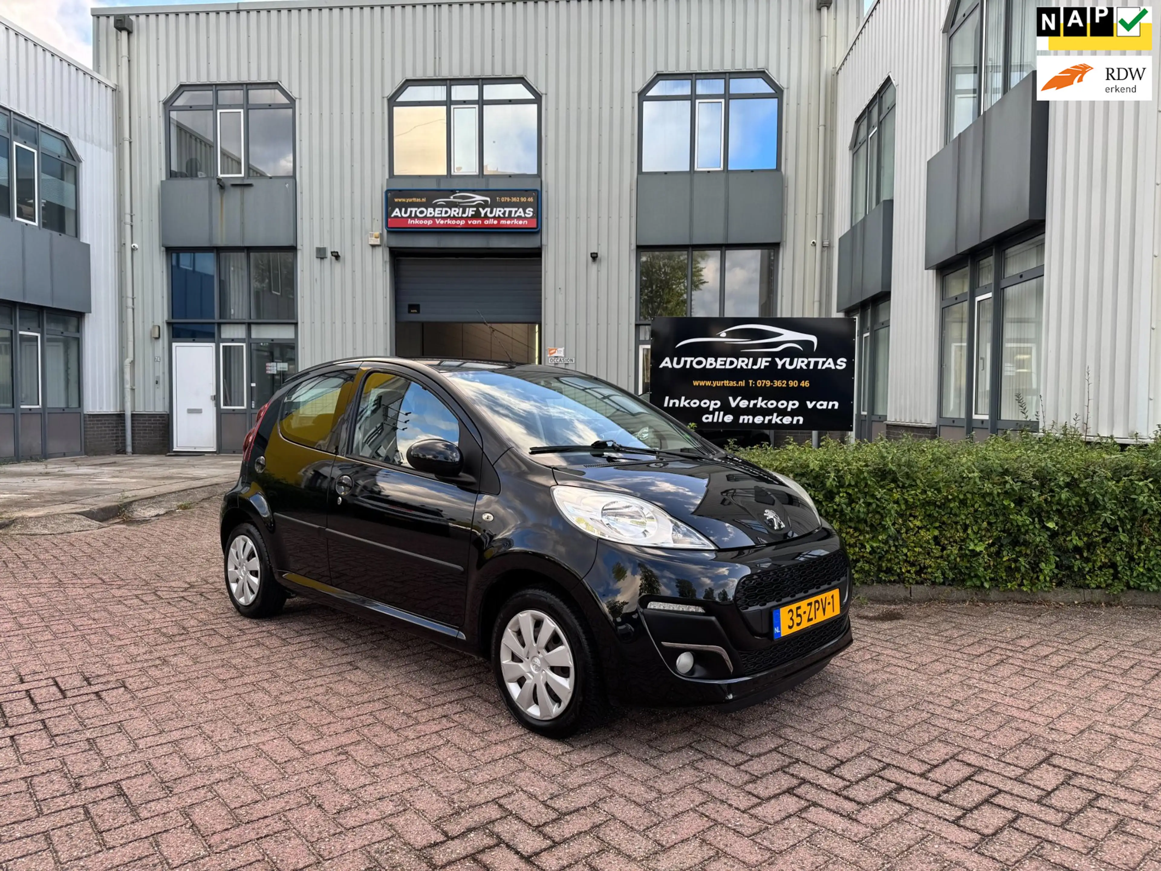 Peugeot 107 1.0 Active AUTOMAAT!!
