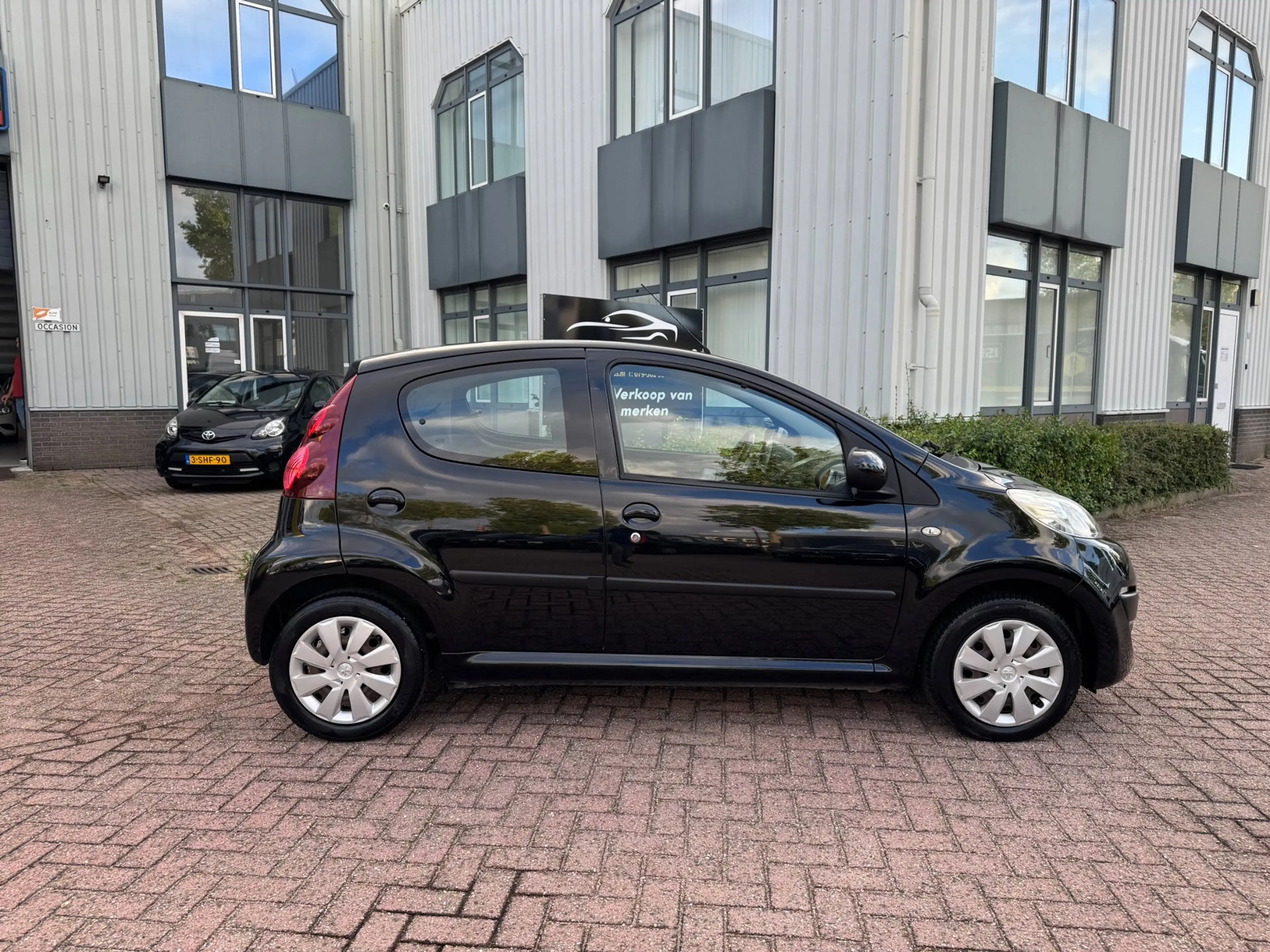 Peugeot 107 1.0 Active AUTOMAAT!! — photo 5