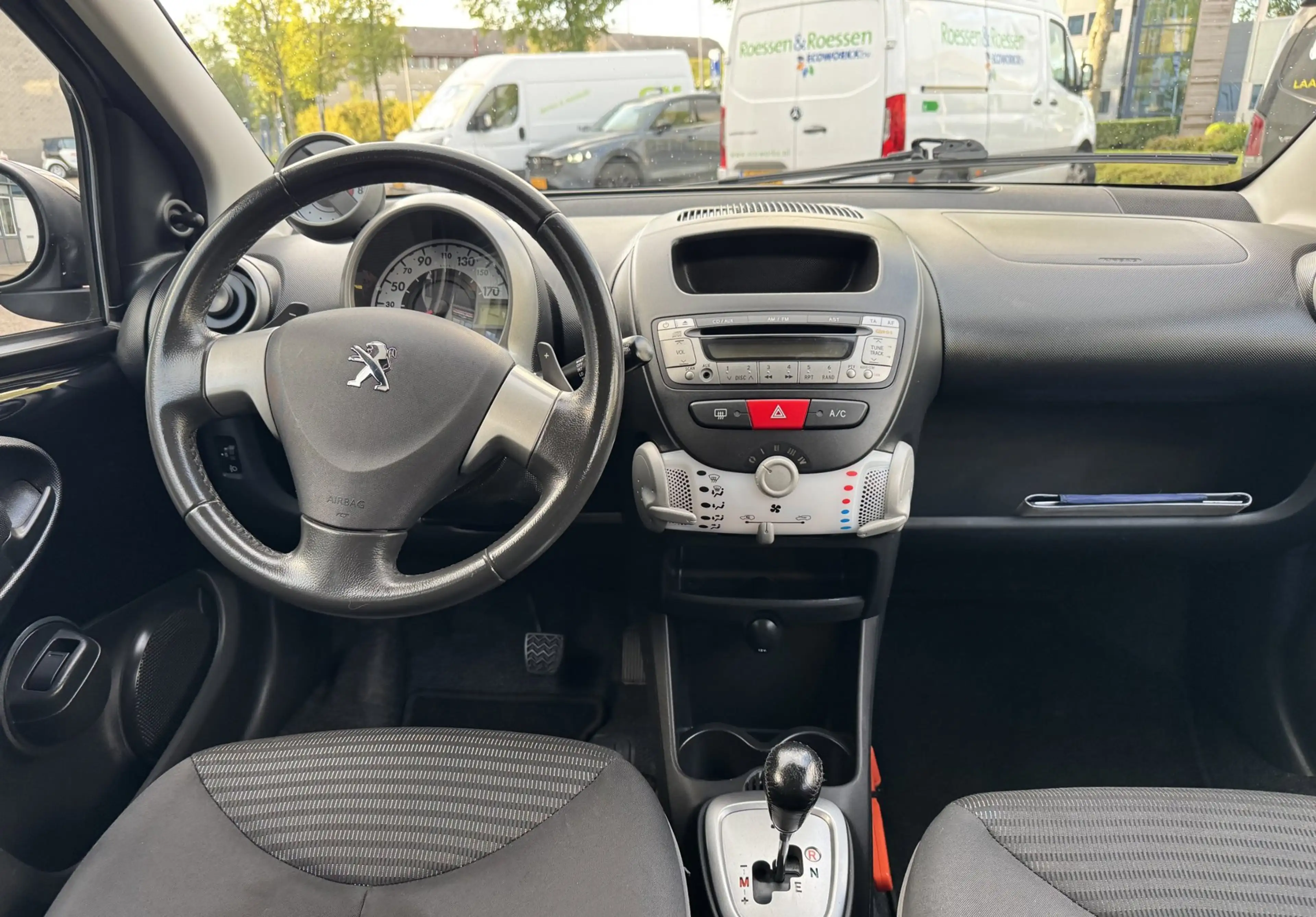 Peugeot 107 1.0 Active AUTOMAAT!! — photo 9